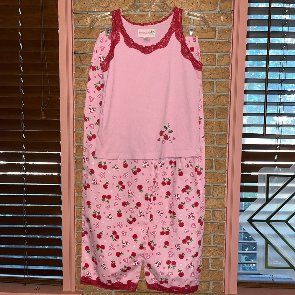 Moon Dance Women’s Large Cherry Pajama Set